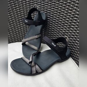 Teva Vera Womens Size 8.5 Black Water Sport Sandals Strappy Hiking Shoes 1006263